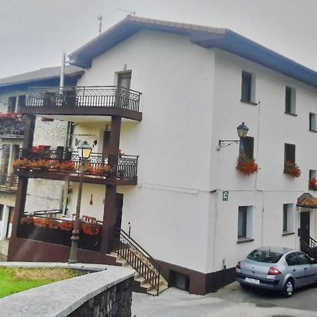 Apartamento Rural Areso - Fraxkuenea Leilighet Eksteriør bilde